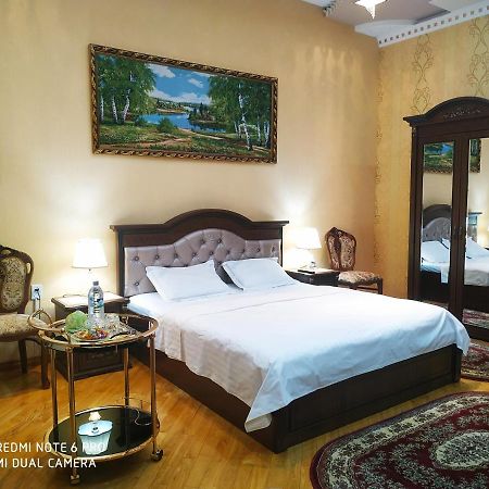 Happy House Hotel Salor Exterior photo